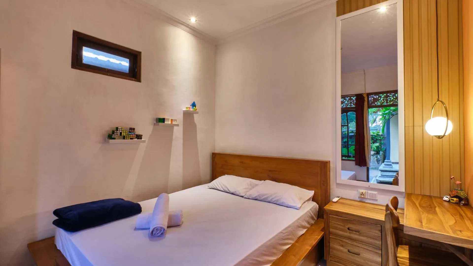Rumah Pak Runa Ubud  Indonesia